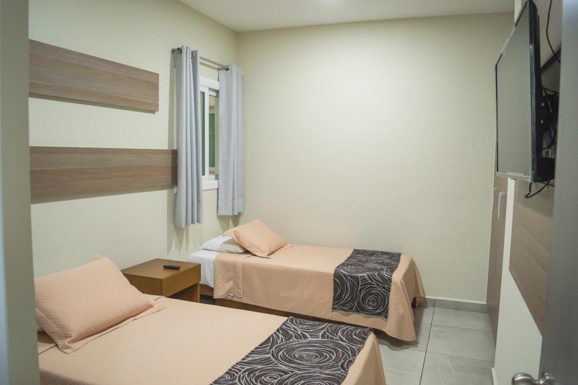 מזטלן Condominio Con Una Bonita Vista Del Puerto Deportivo De G P S Rentas מראה חיצוני תמונה